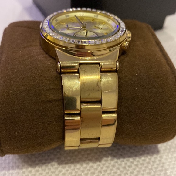 Michael Kors Women’s Gold-Tone Stainless Steel Watch - Picture 3 of 6